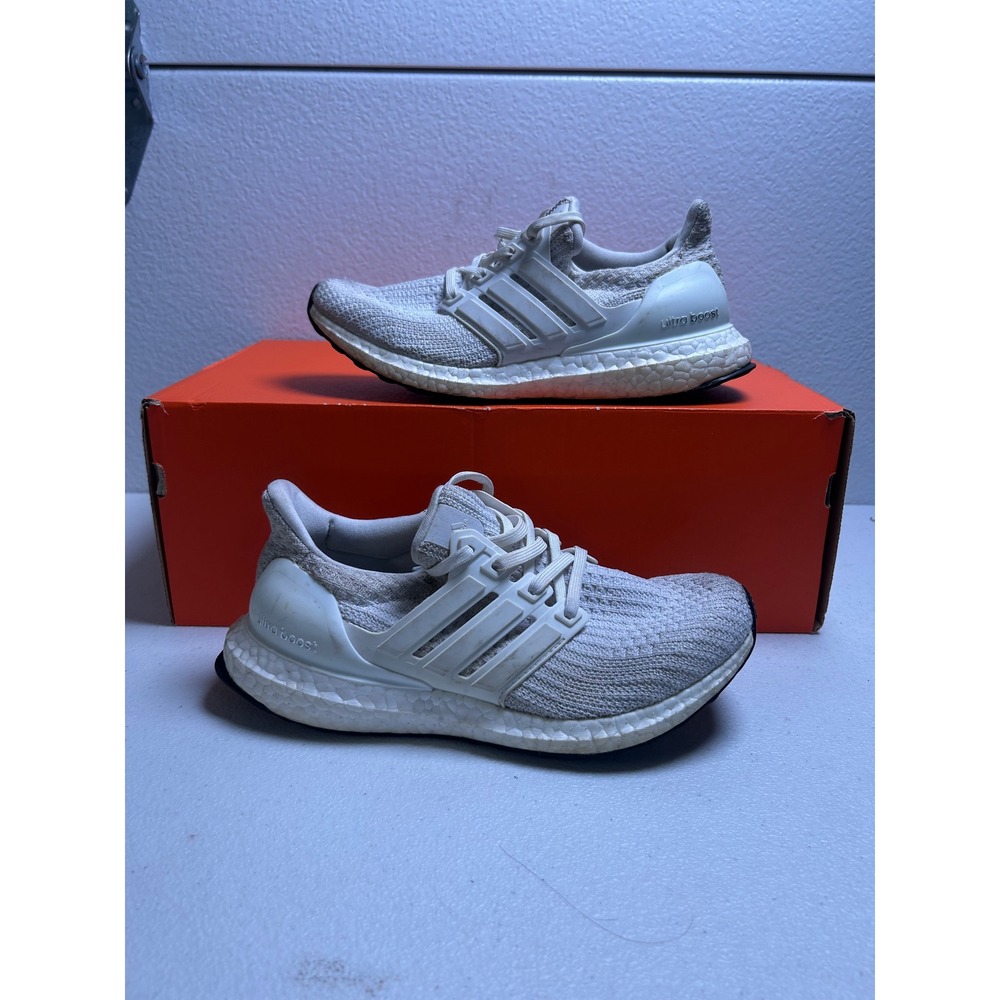 Adidas Ultraboost 4.0 DNA Cloud White Size 6 #3033